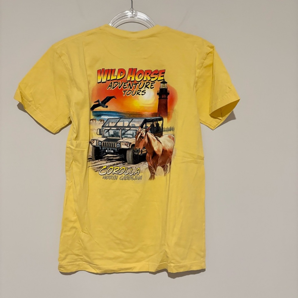 Live and tell wild horse adventure tour Corolla outer banks yellow small‎